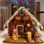 Finished! This is definitely the best gingerbread house I’ve ever made. ❤️🎄🍬🍭