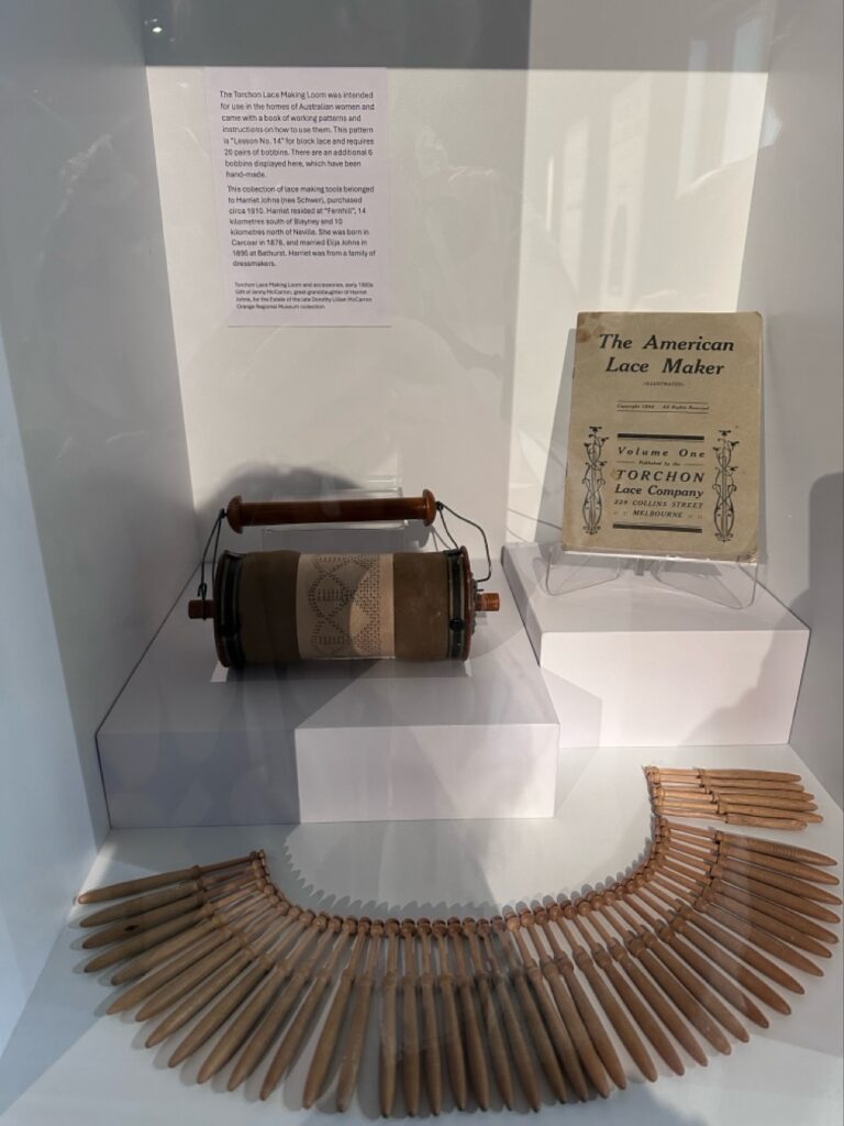 Lace Making Loom